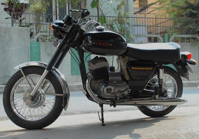 Yezdi_Roadking_India