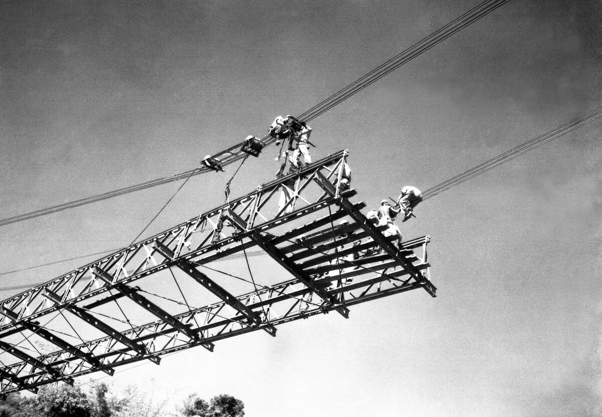 Building A Bailey Bridge