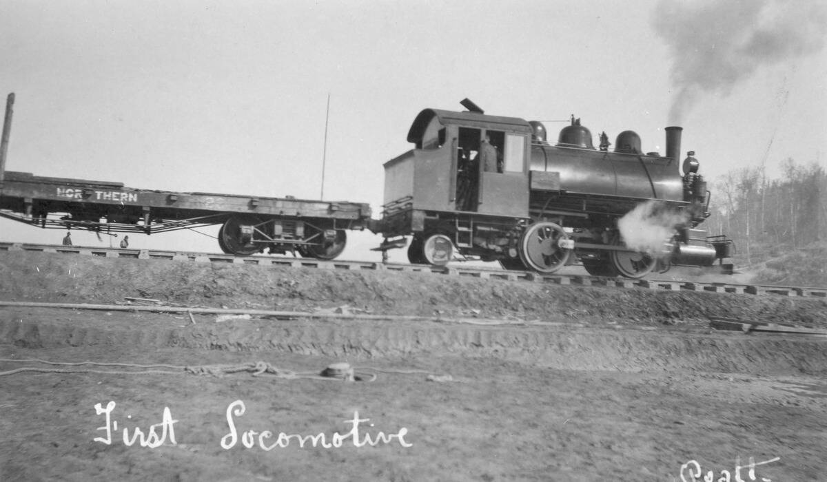 First Locomotive Of U.S. Railroad