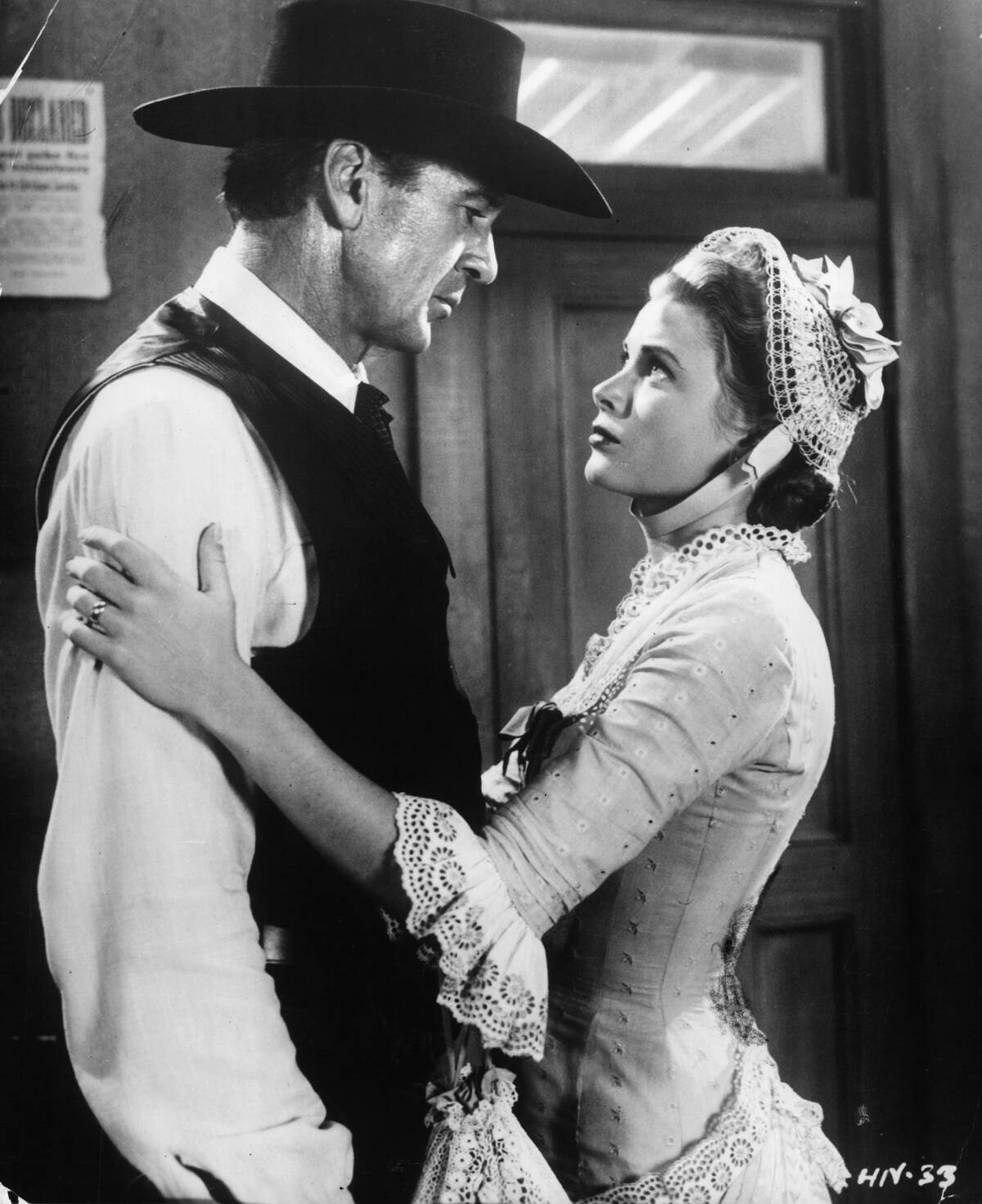 Gary Cooper And Grace Kelly In 'High Noon'