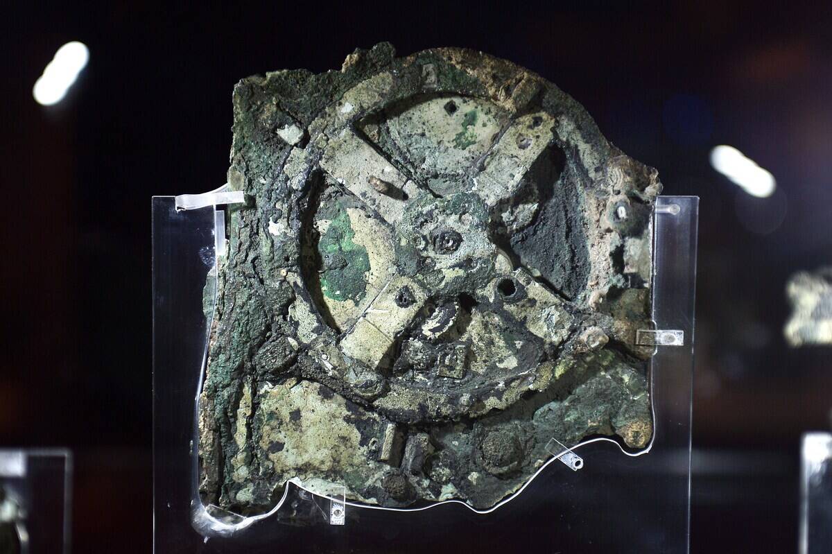 GREECE-ARCHEOLOGY- SCIENCE- HISTORY -SEA