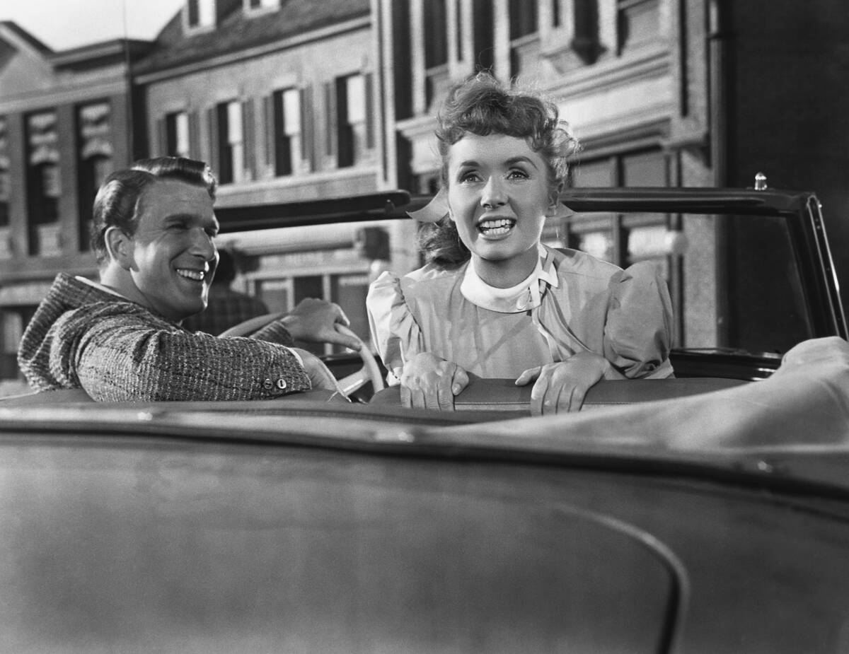 Leslie Nielsen and Debbie Reynolds in Tammy and the Bachelor
