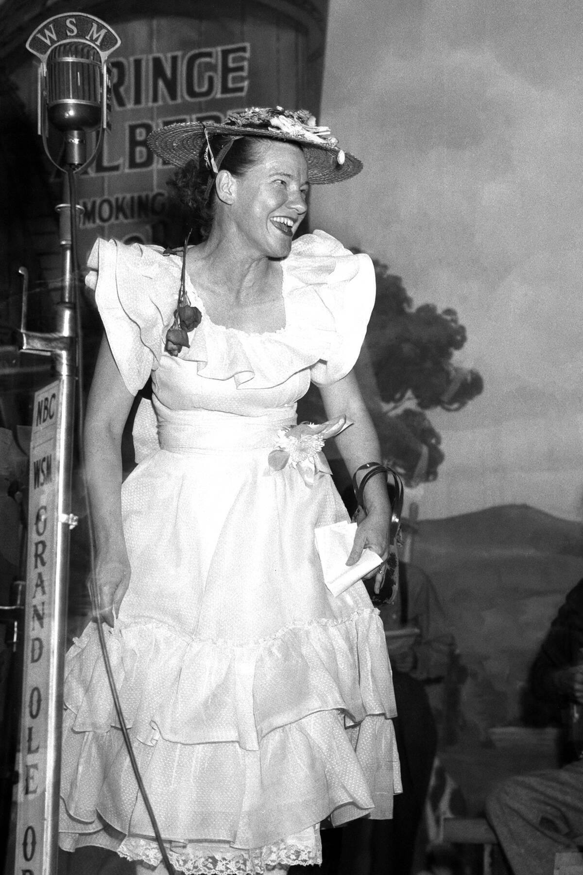 Minnie Pearl Performing In Nashville