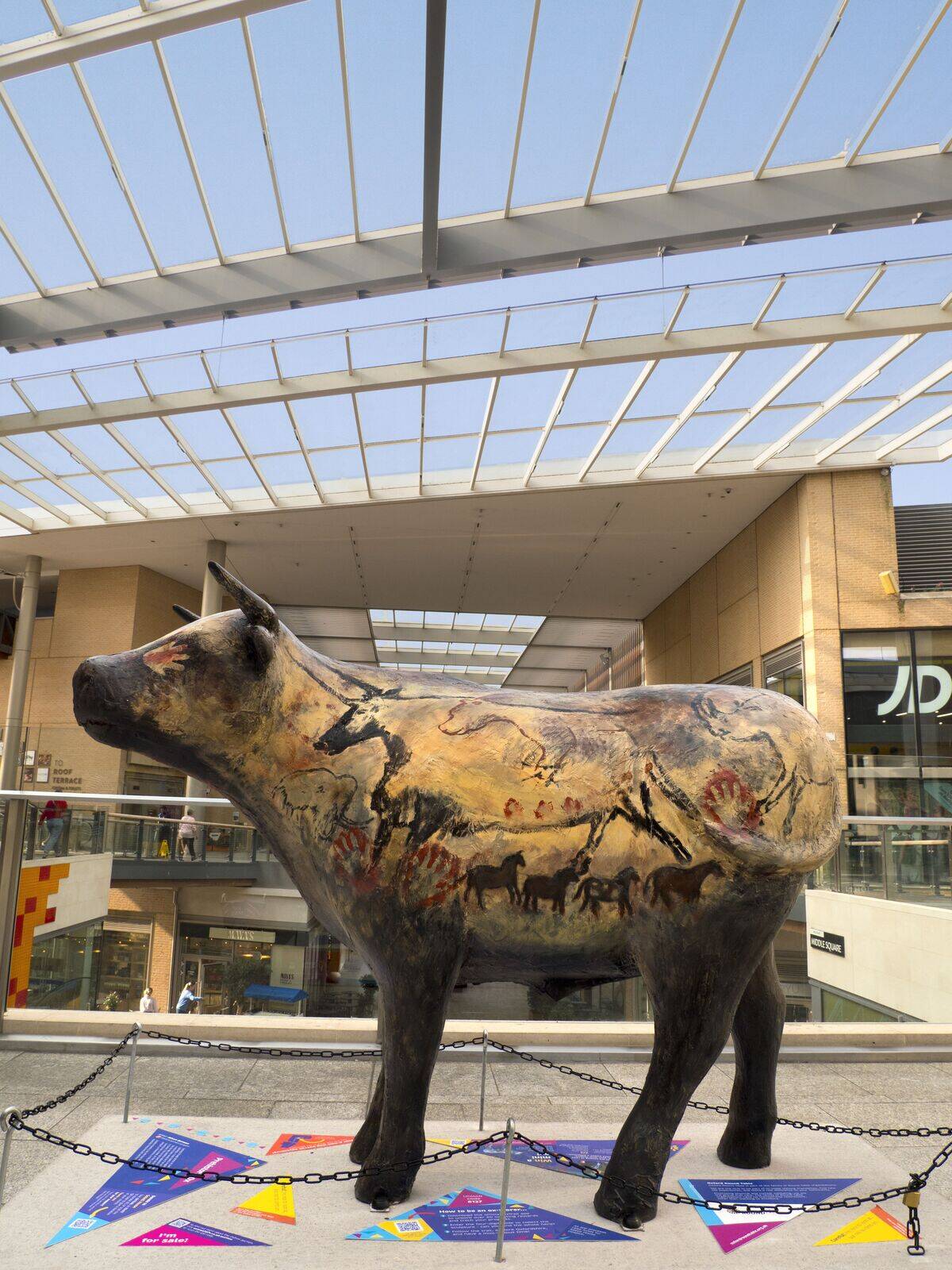OxTrail art trail 0, Oxford, part of the herd, Westgate Centre