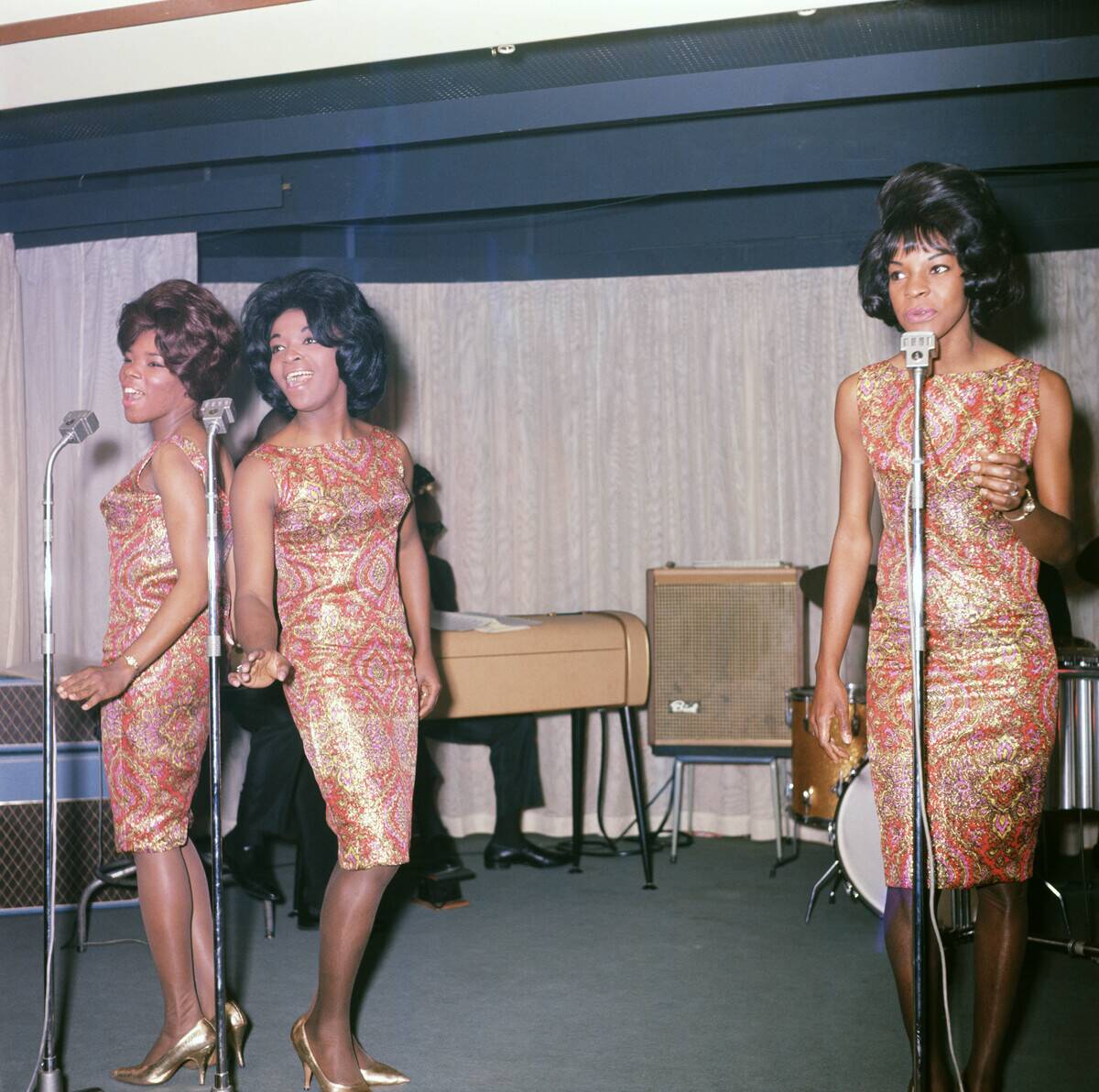 Photo of Martha REEVES & The Vandellas and Martha REEVES and Rosalind ASHFORD