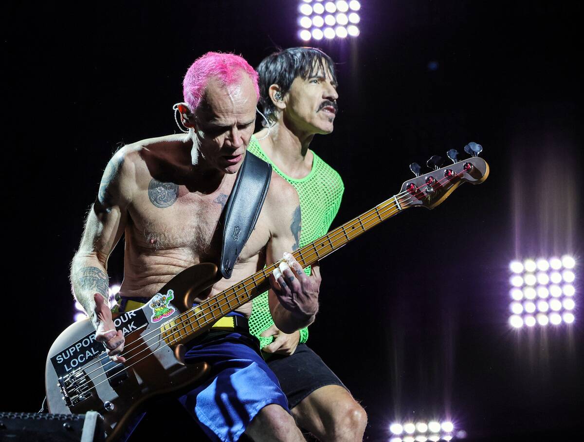 Red Hot Chili Peppers With St. Vincent And King Princess - Las Vegas, NV