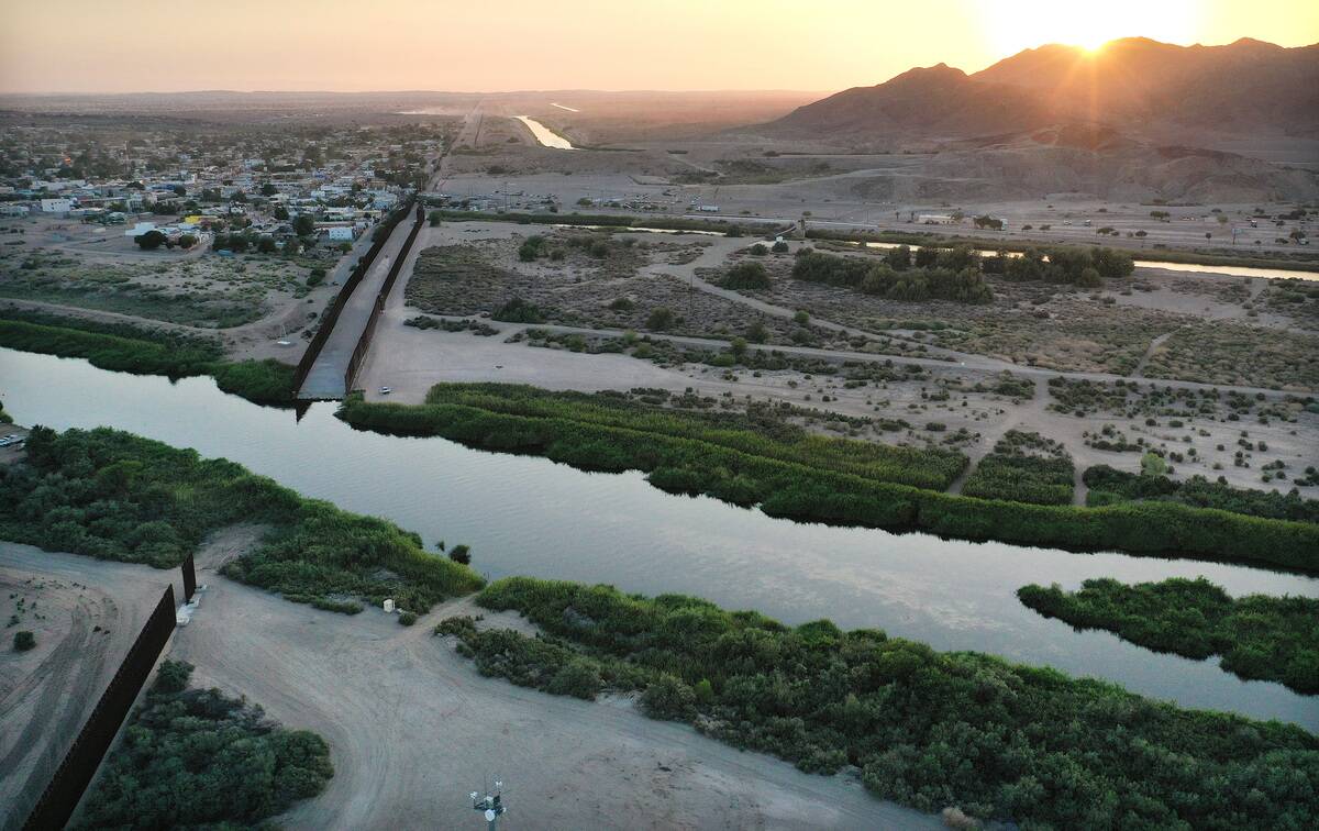 Seven States Reach Agreement On Water Use From Dwindling Colorado River