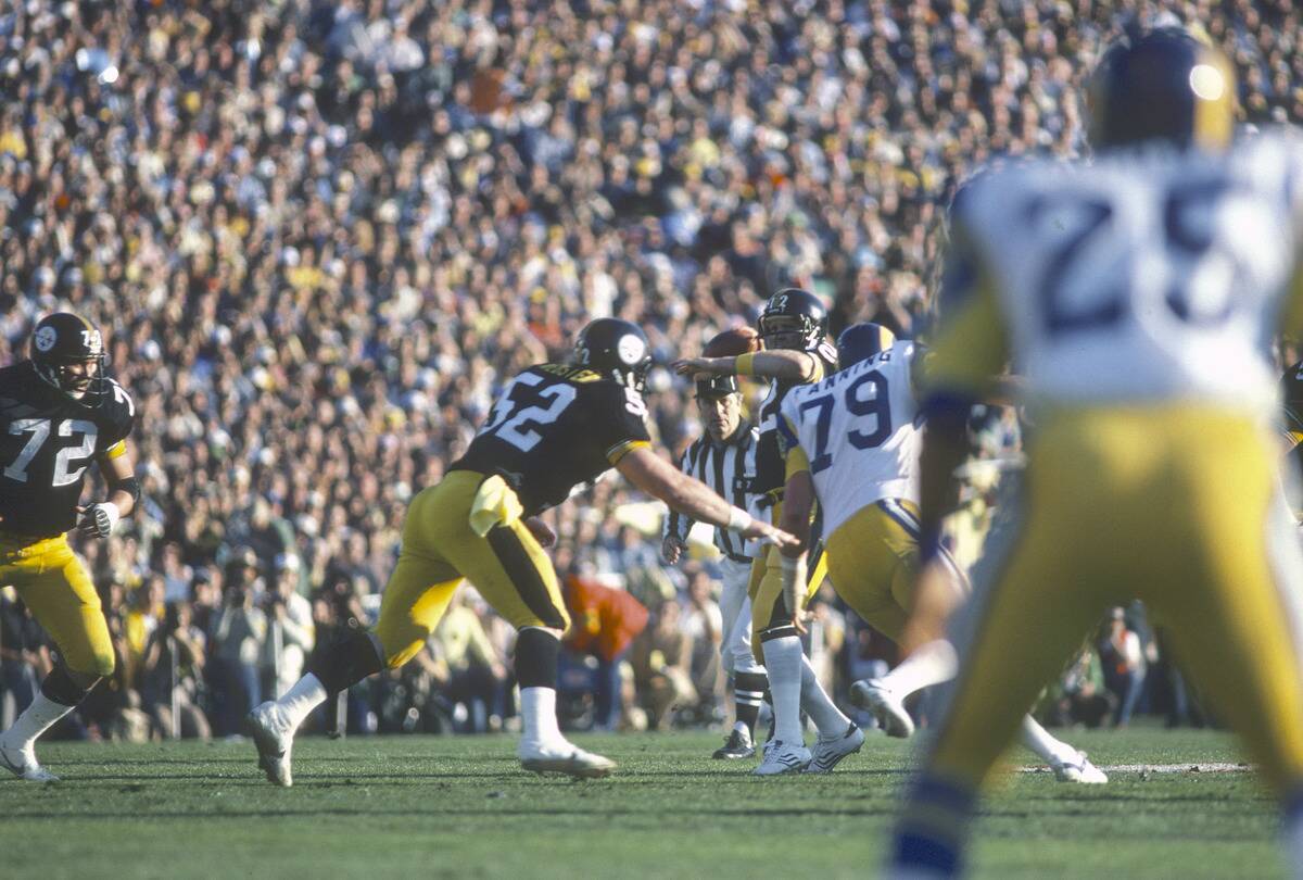 Super Bowl XVI - Pittsburgh Steelers v Los Angeles Rams