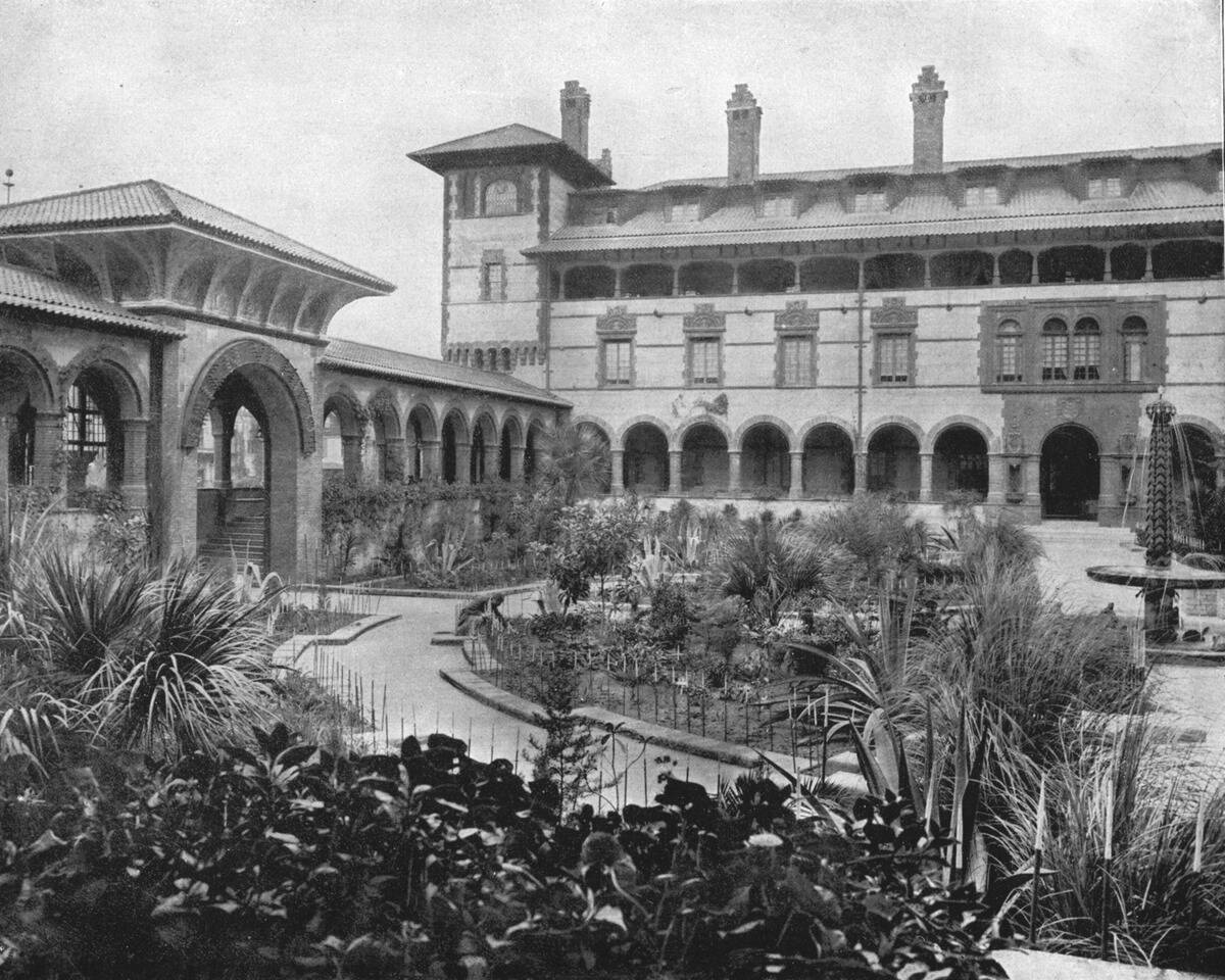 Court Of Ponce De Leon