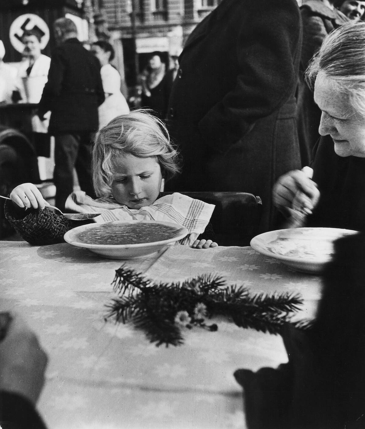 Germany, Third Reich: Winter Relief Campaign
