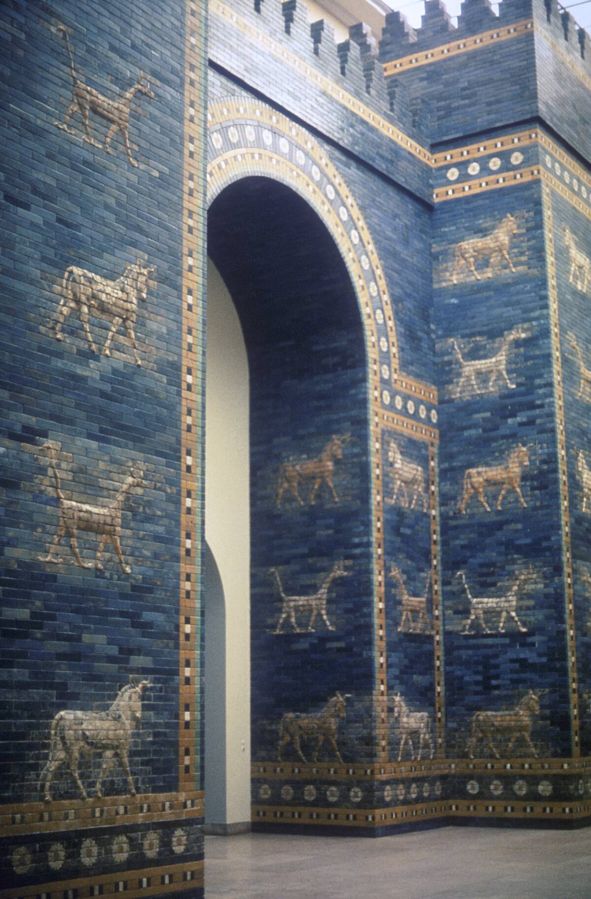 Ishtar Gate, Neo-Babylonian, c575 BC.