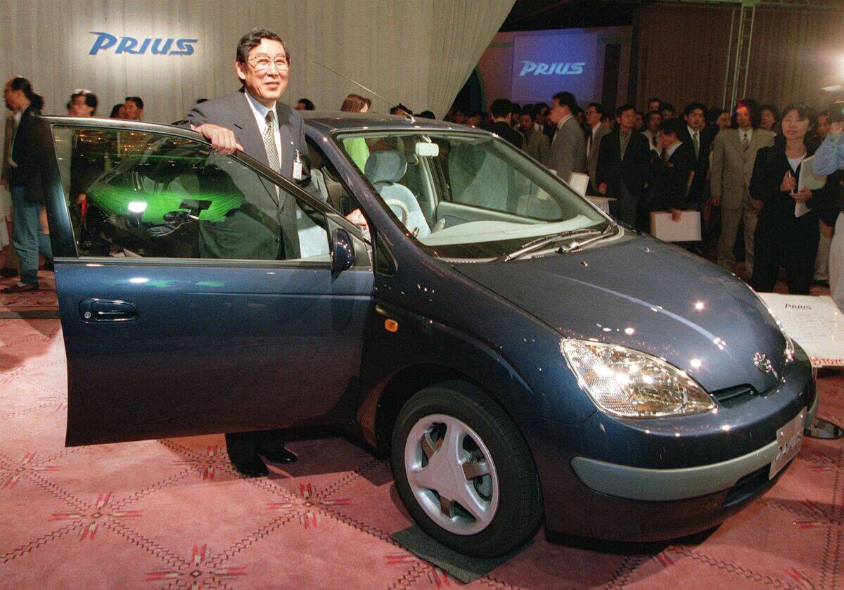 JAPAN-TOYOTA-PRIUS