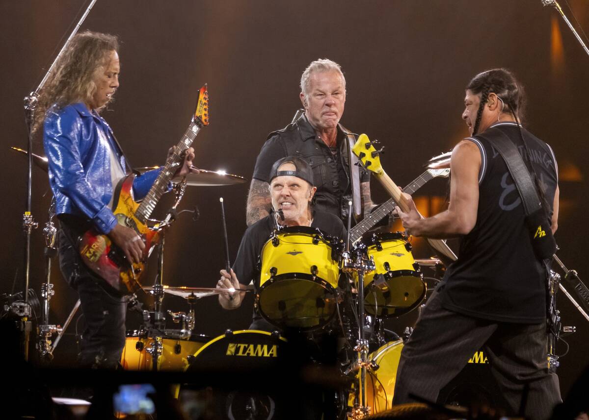 Metallica In Concert - Detroit