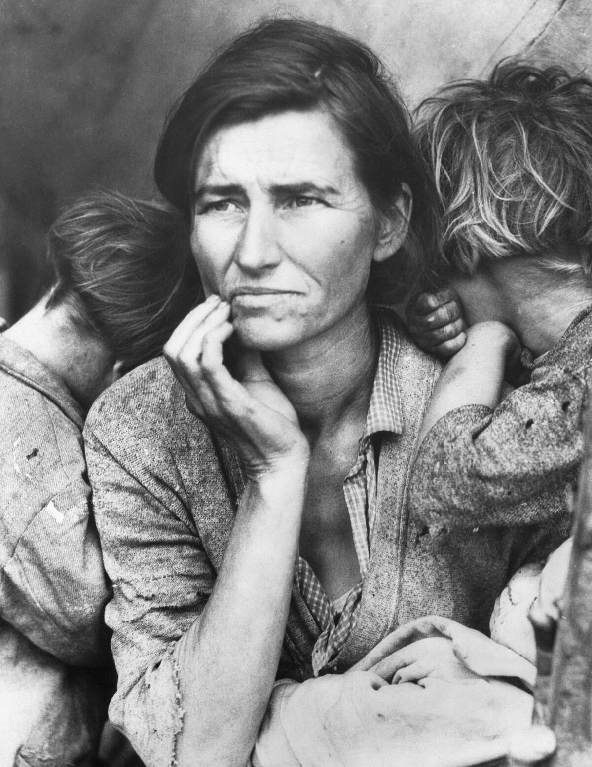 Migrant Mother by Dorothea Lange