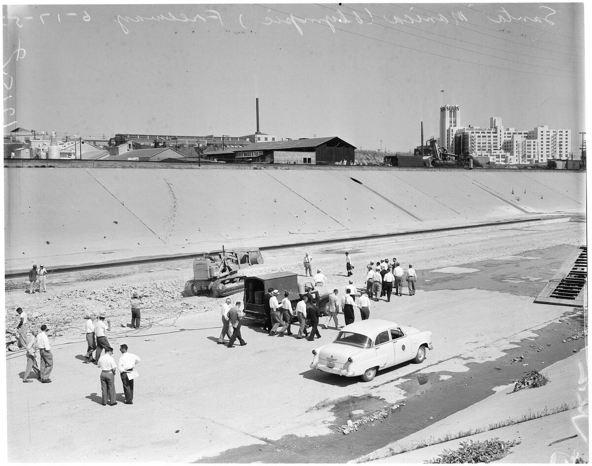 Olympic -- Santa Monica Freeway groundbreaking, 1957