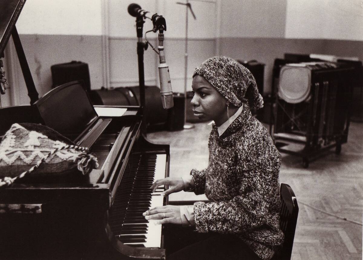 Photo of Nina SIMONE