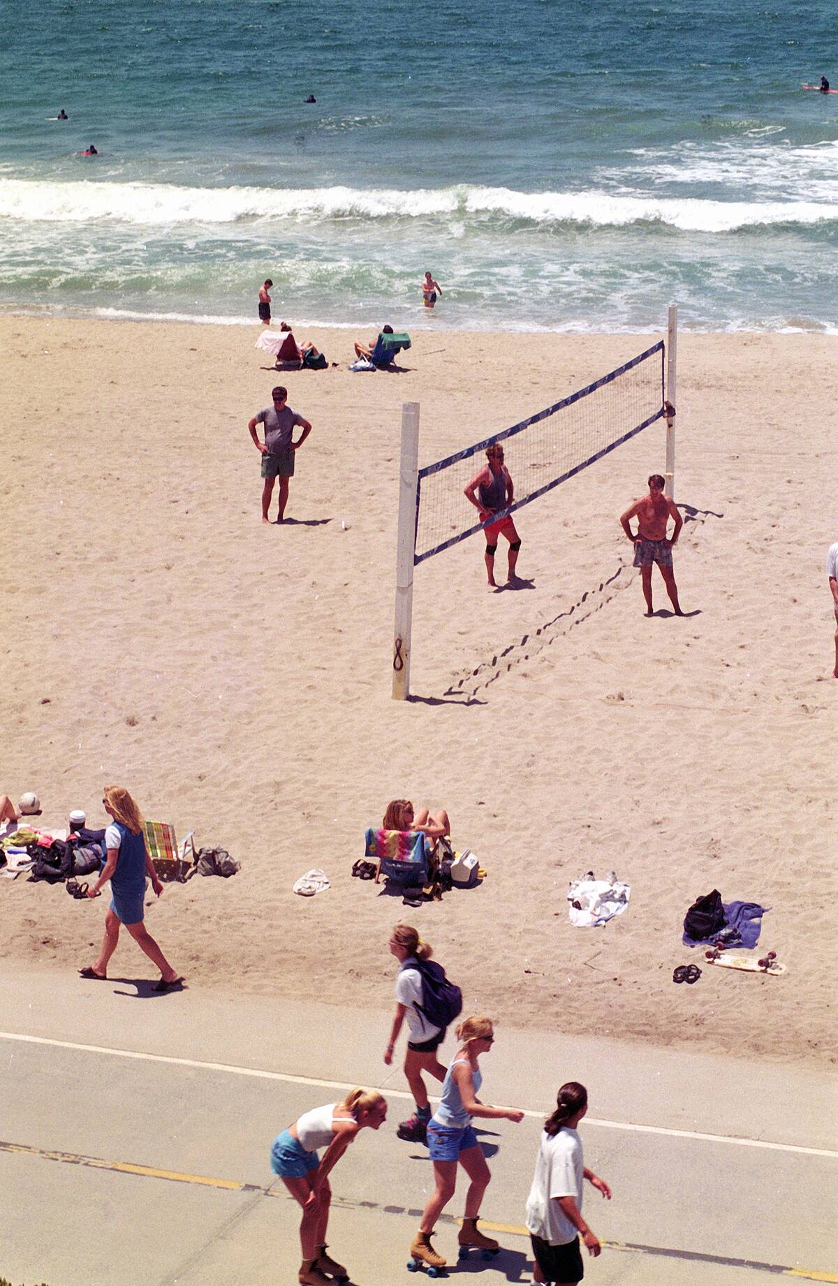 Redondo Beach (CA) Beach Community