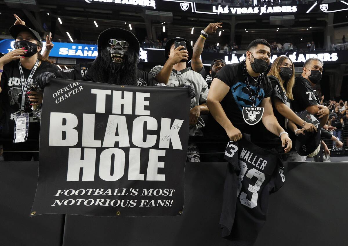 Seattle Seahawks v Las Vegas Raiders