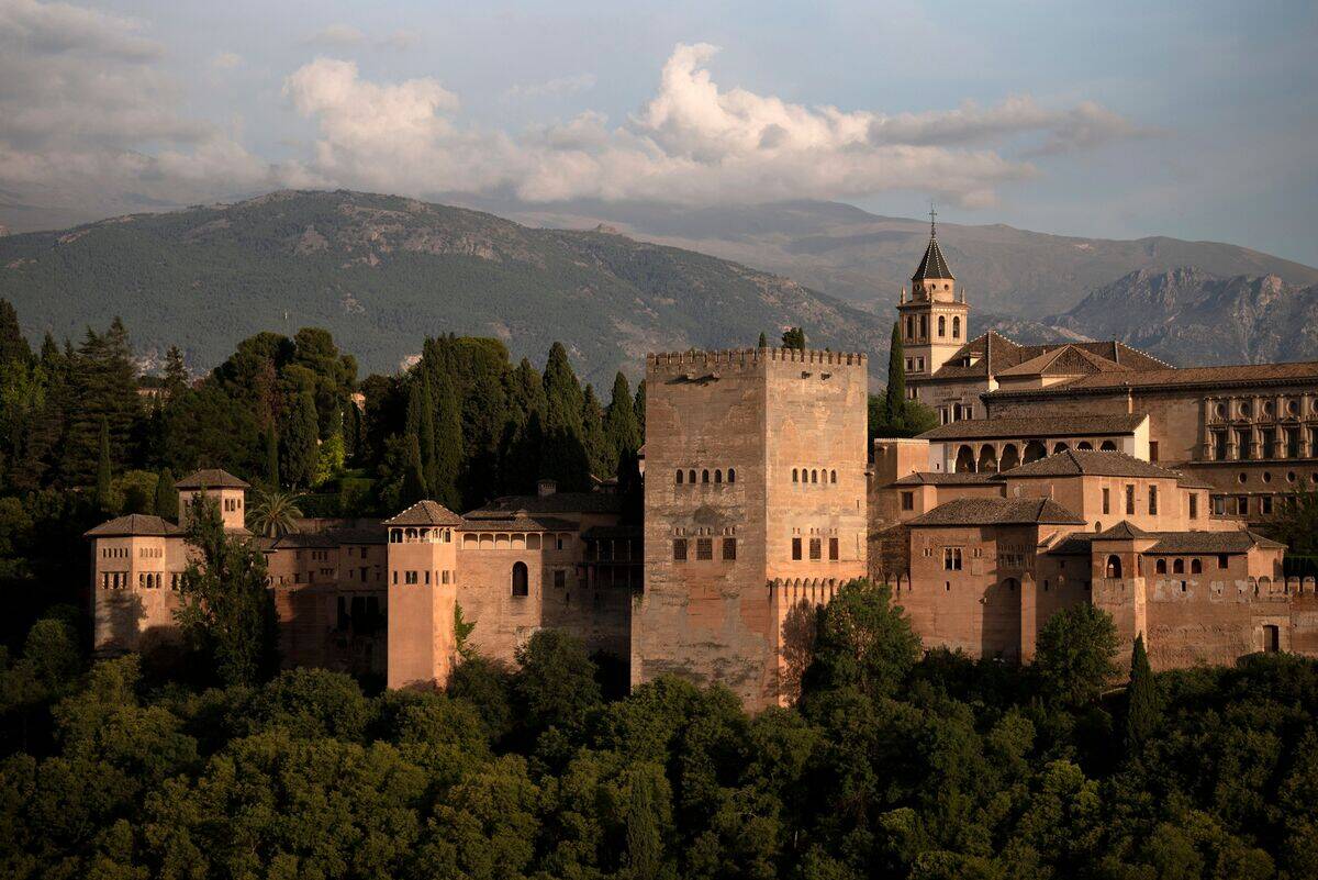 TOPSHOT-SPAIN-TOURISM-ARCHITECTURE-HERITAGE