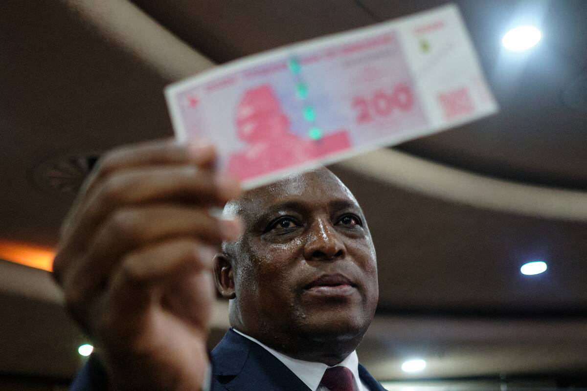 ZIMBABWE-CURRENCY-GOVERNMENT