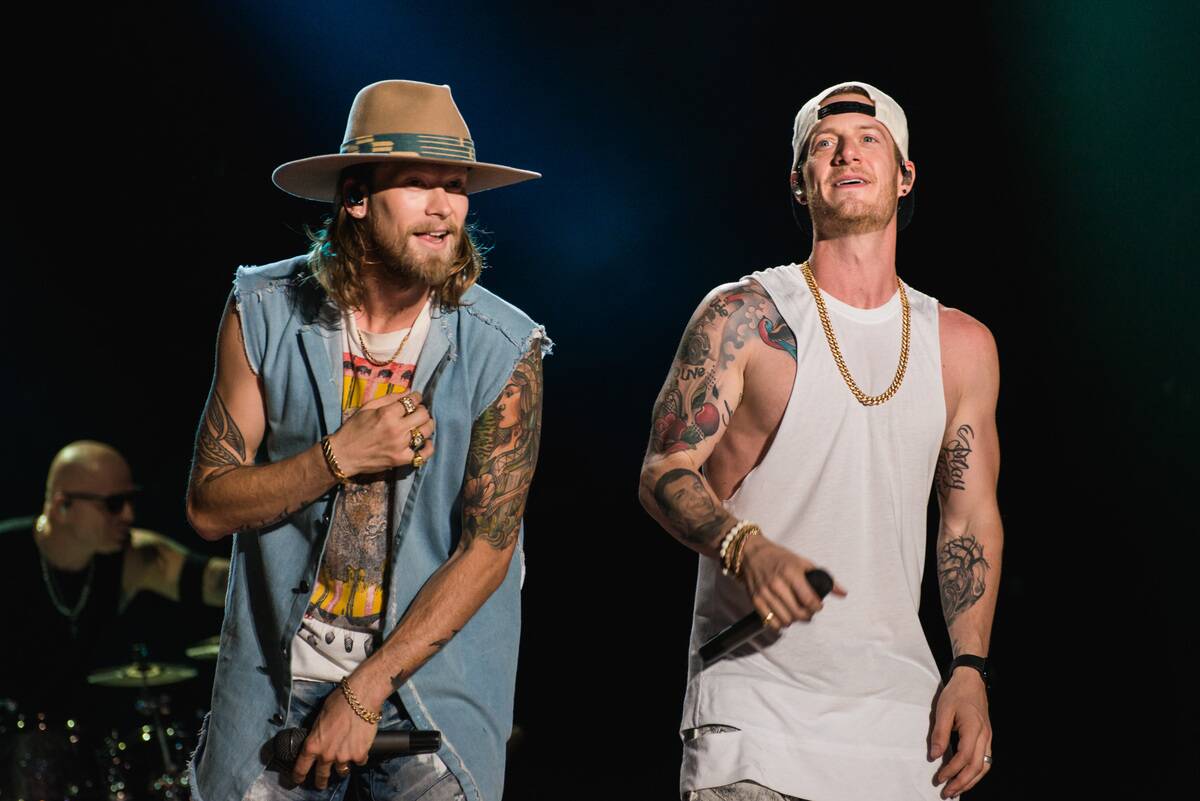 2017 CMA Music Festival - Day 3