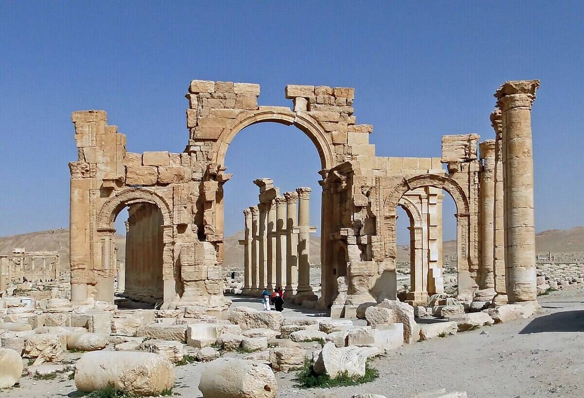 Palmyra_ Monumental_Arch