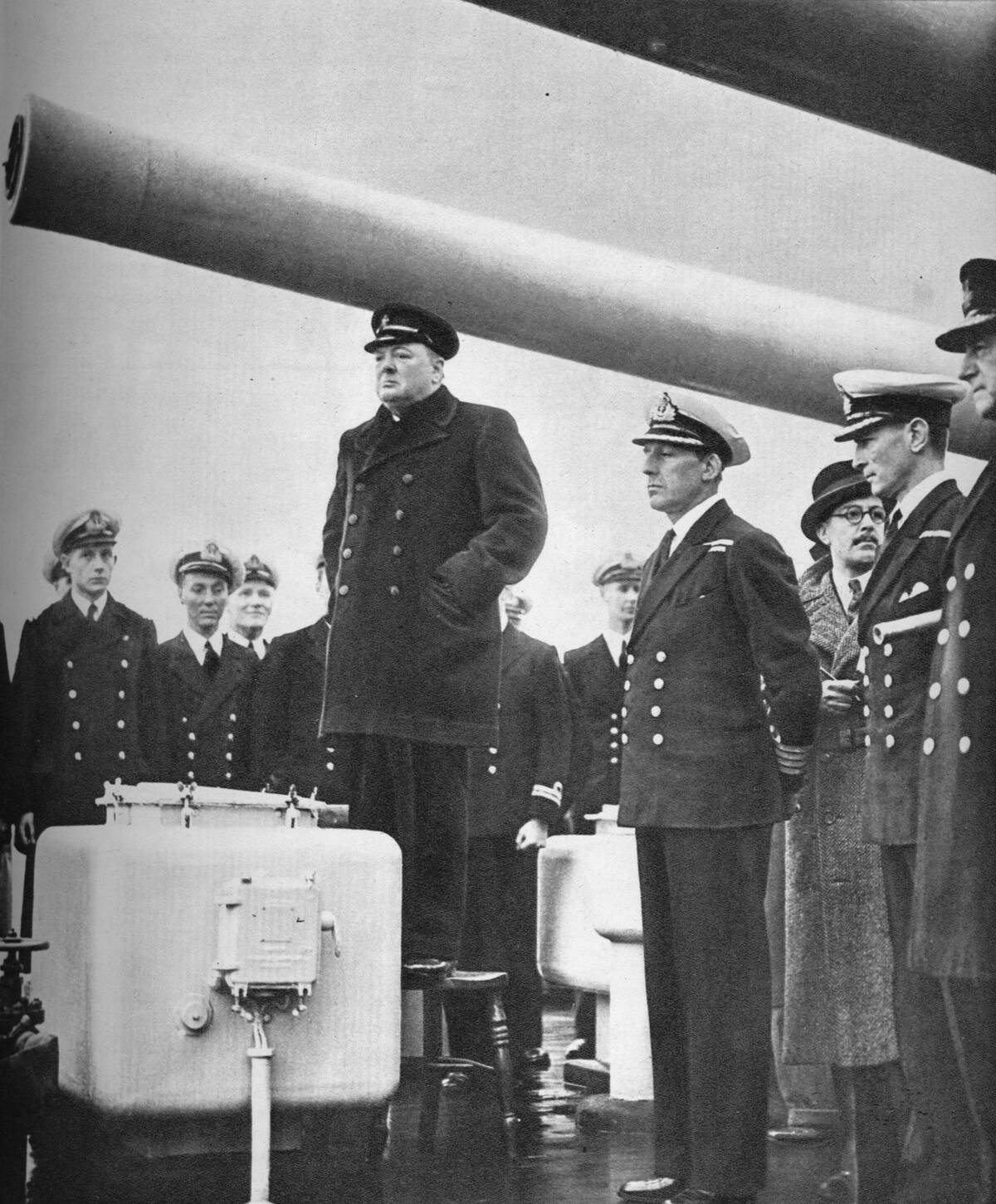 Addressing The Crew Of H.M.S. Exeter On Their Return From The Sinking Of The Graf Spee At The Battle Of The River Plate', 1940 (1955)