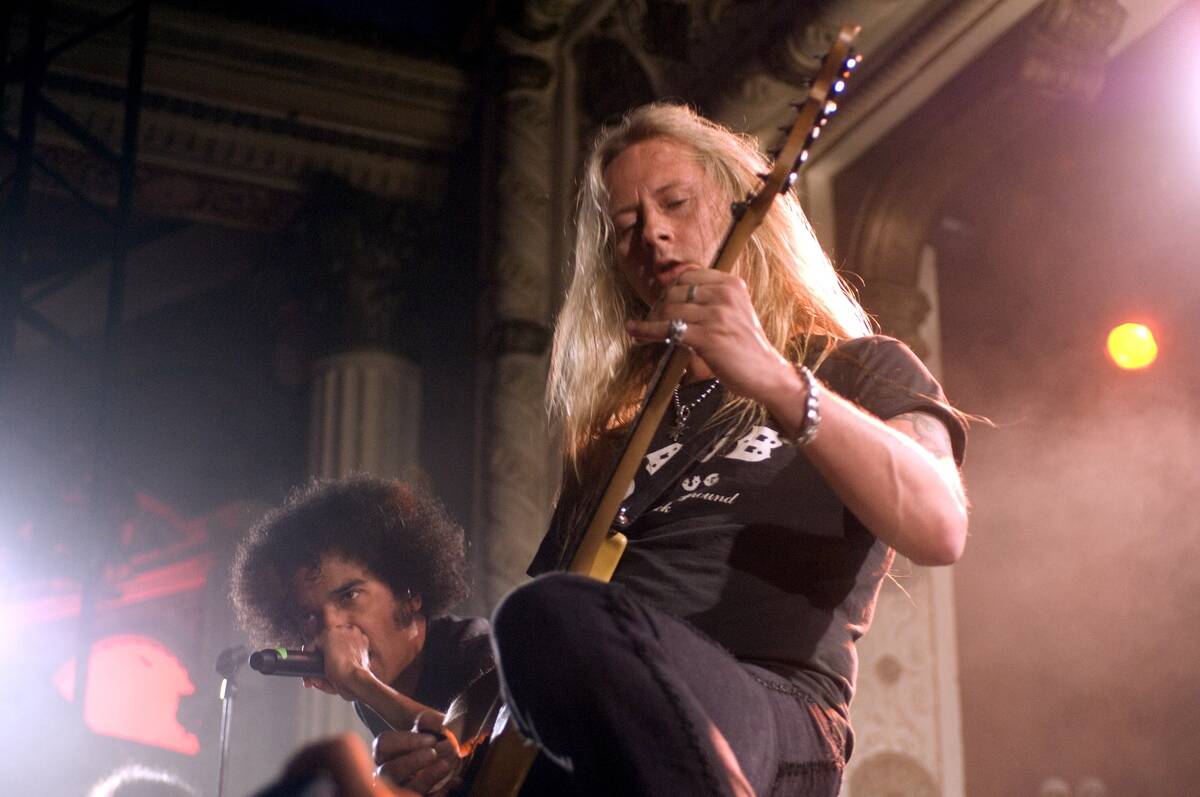 Alice In Chains Onstage At Metro