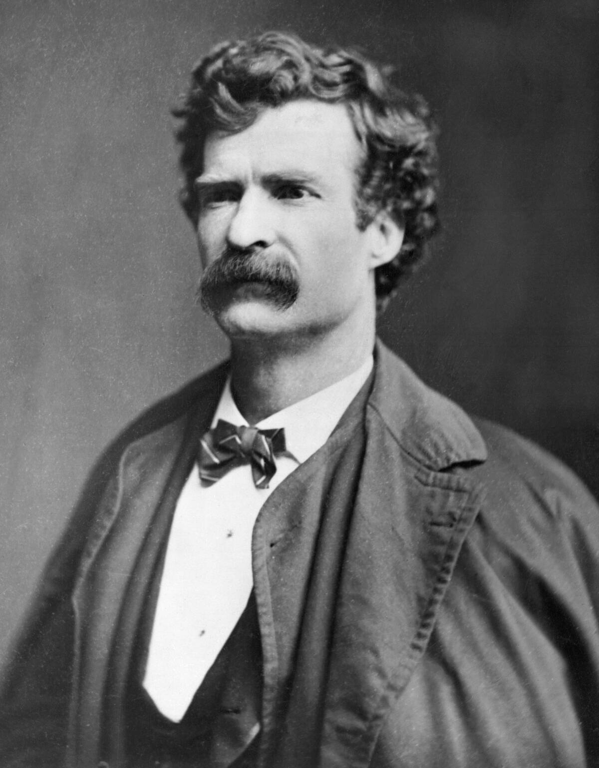 Author Mark Twain