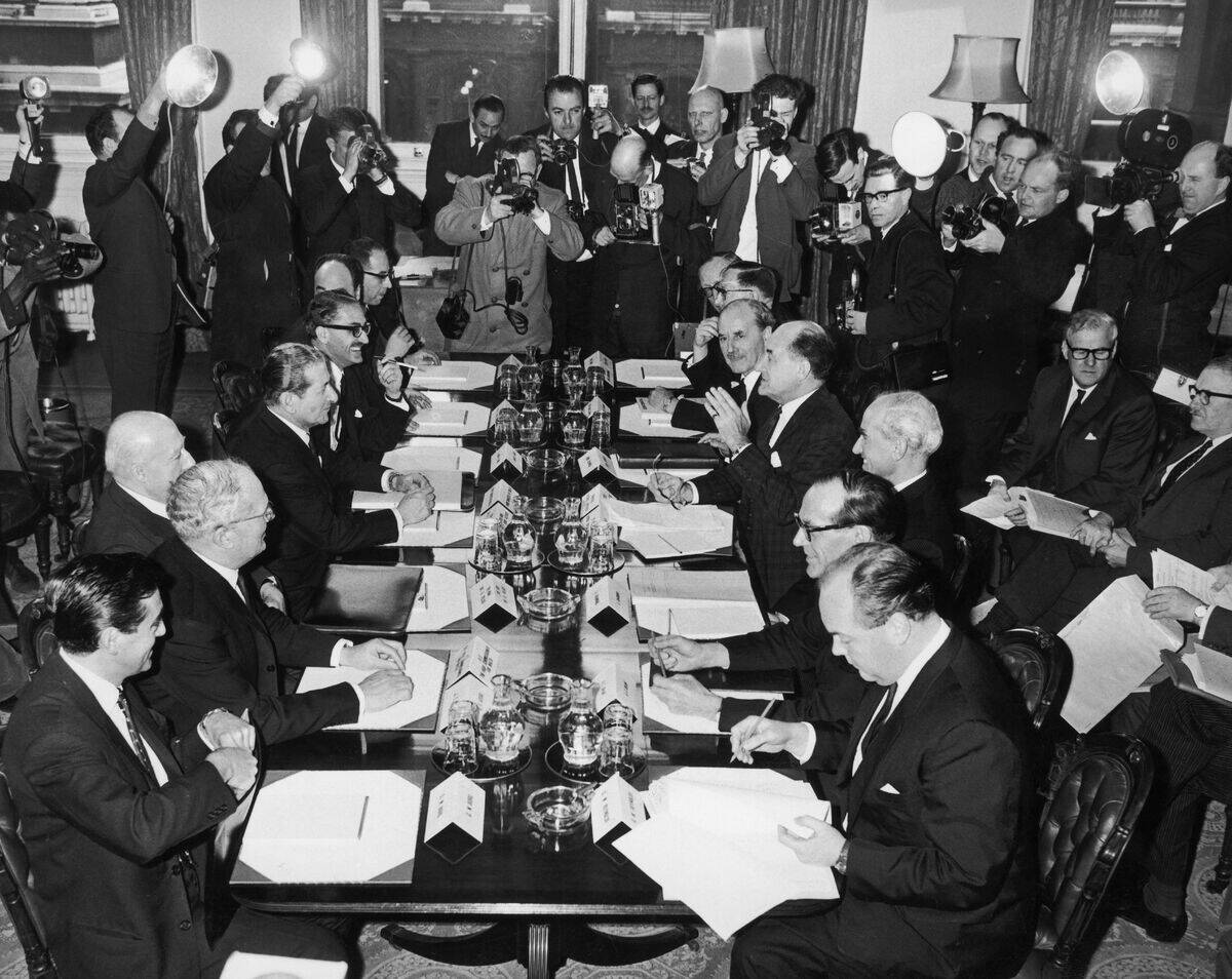 Conference On The External Defence Of Malta : Borg Olivier And Gordon Walker In London In 1967