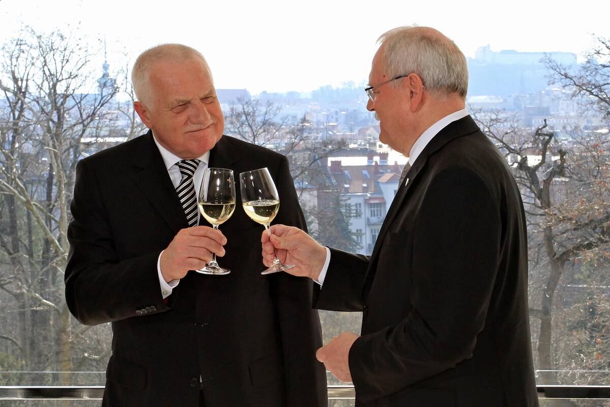 CZECH-SLOVAKIA-DIPLOMACY