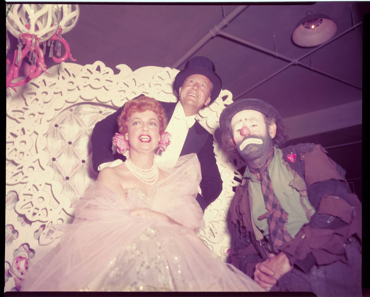 Emmet Kelly with Jeannette MacDonald and Gene Raymond