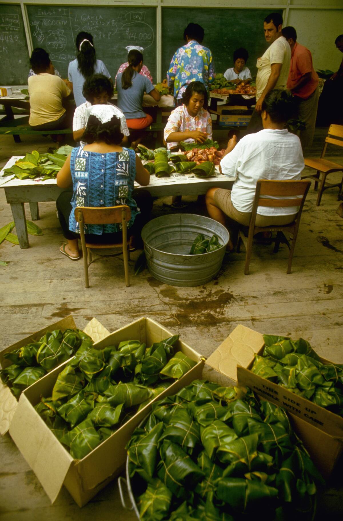 Hawaiians Making Lau-Laus