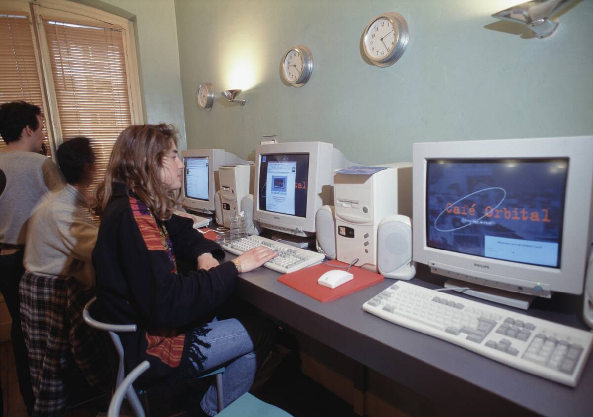 Les Cybercafés A Paris