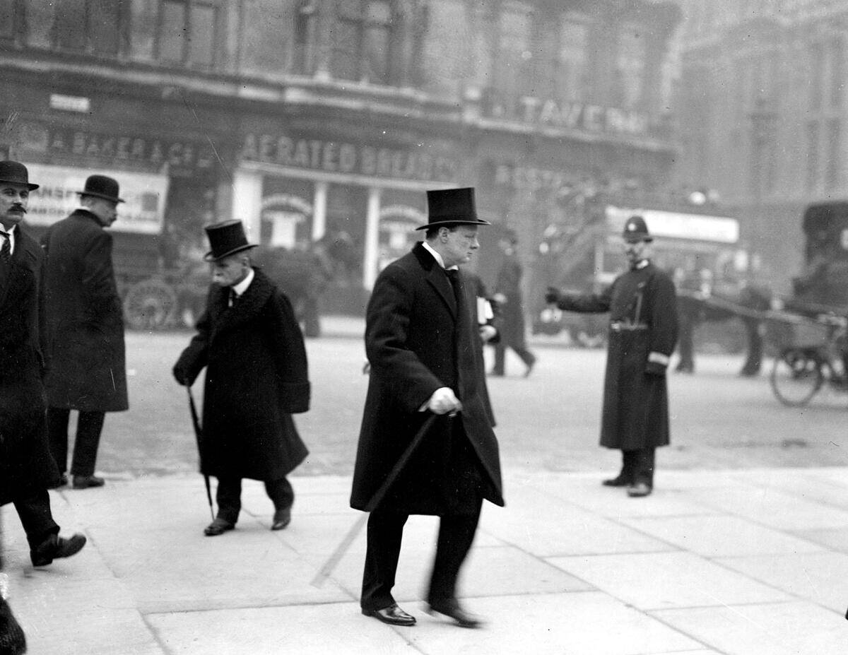 Mr Winston Churchill