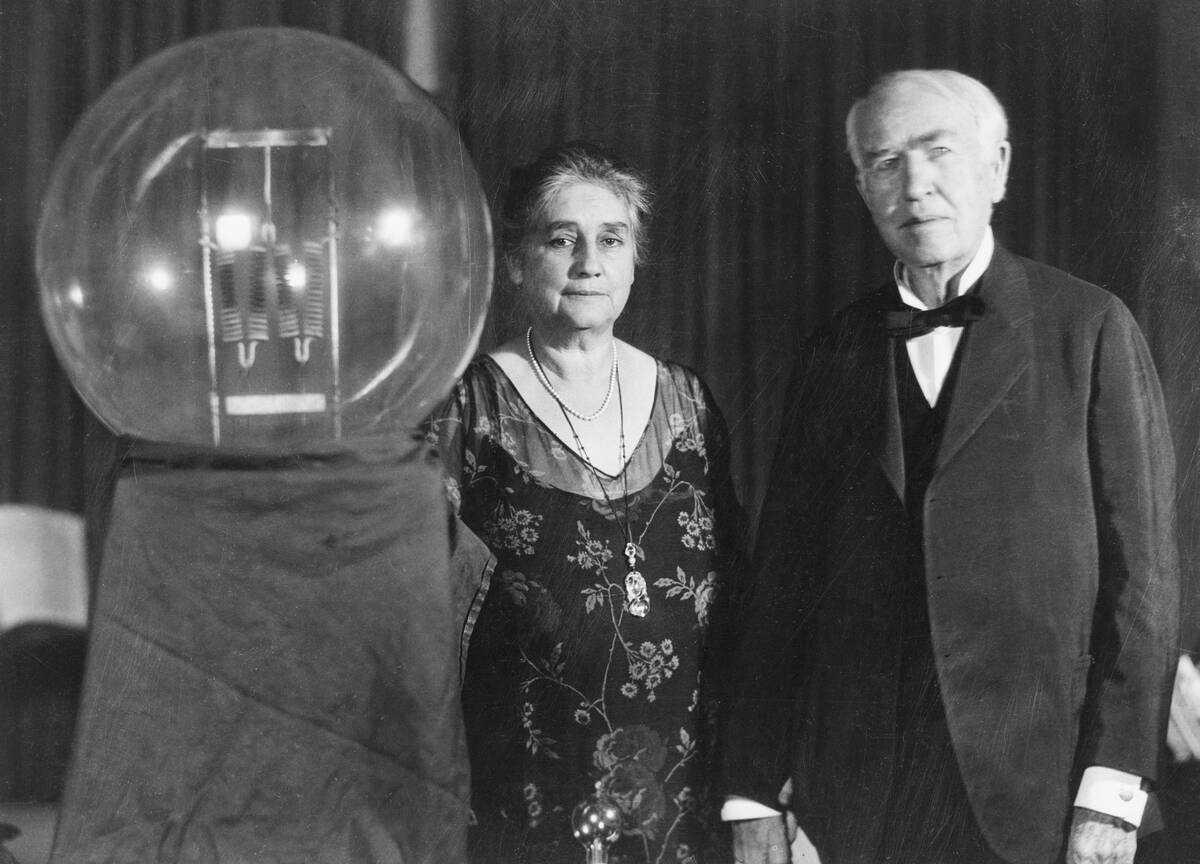 Mr. & Mrs. Thomas Edison Being Honored