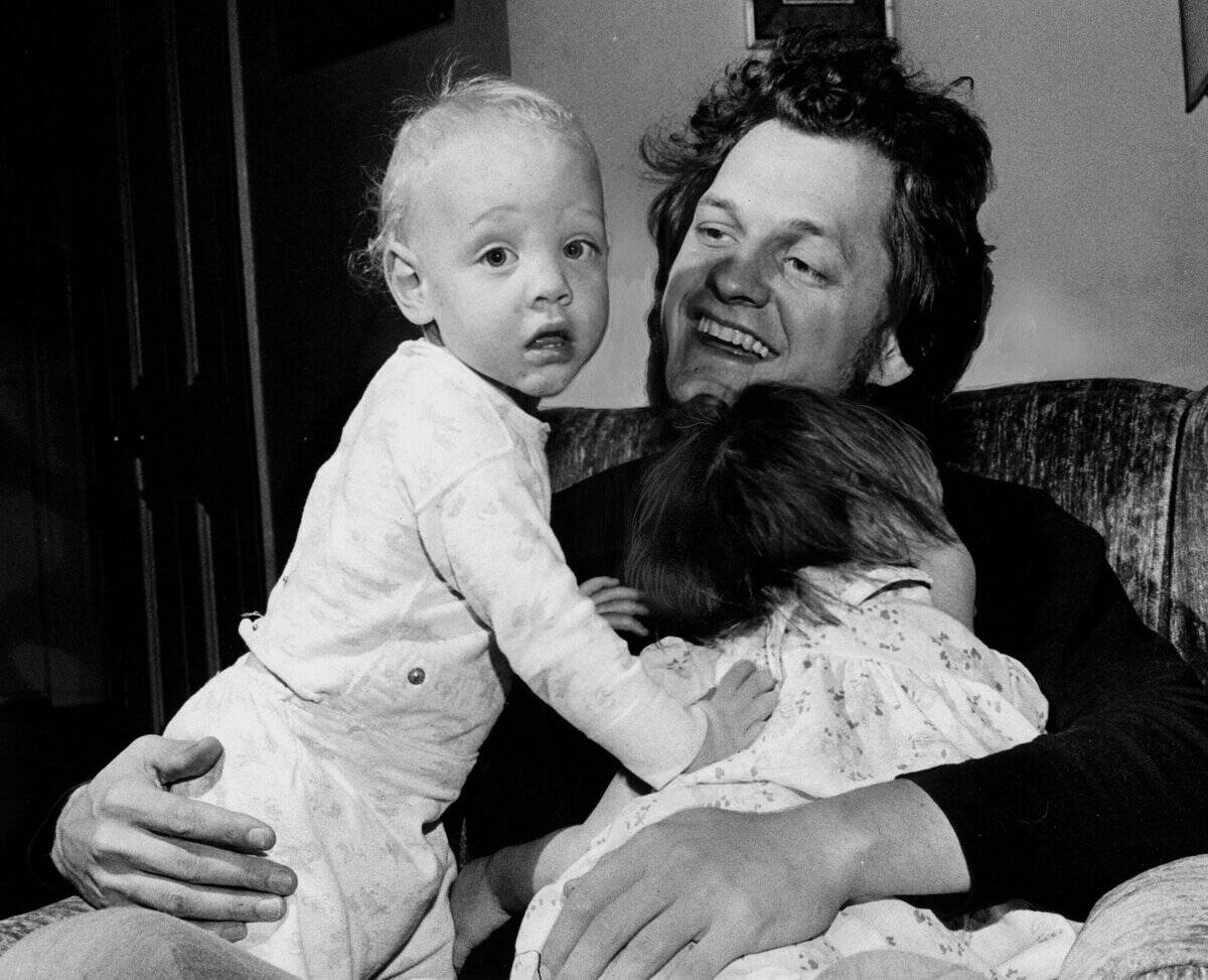 Musician Harry Chapin with son and daughter on Long Island