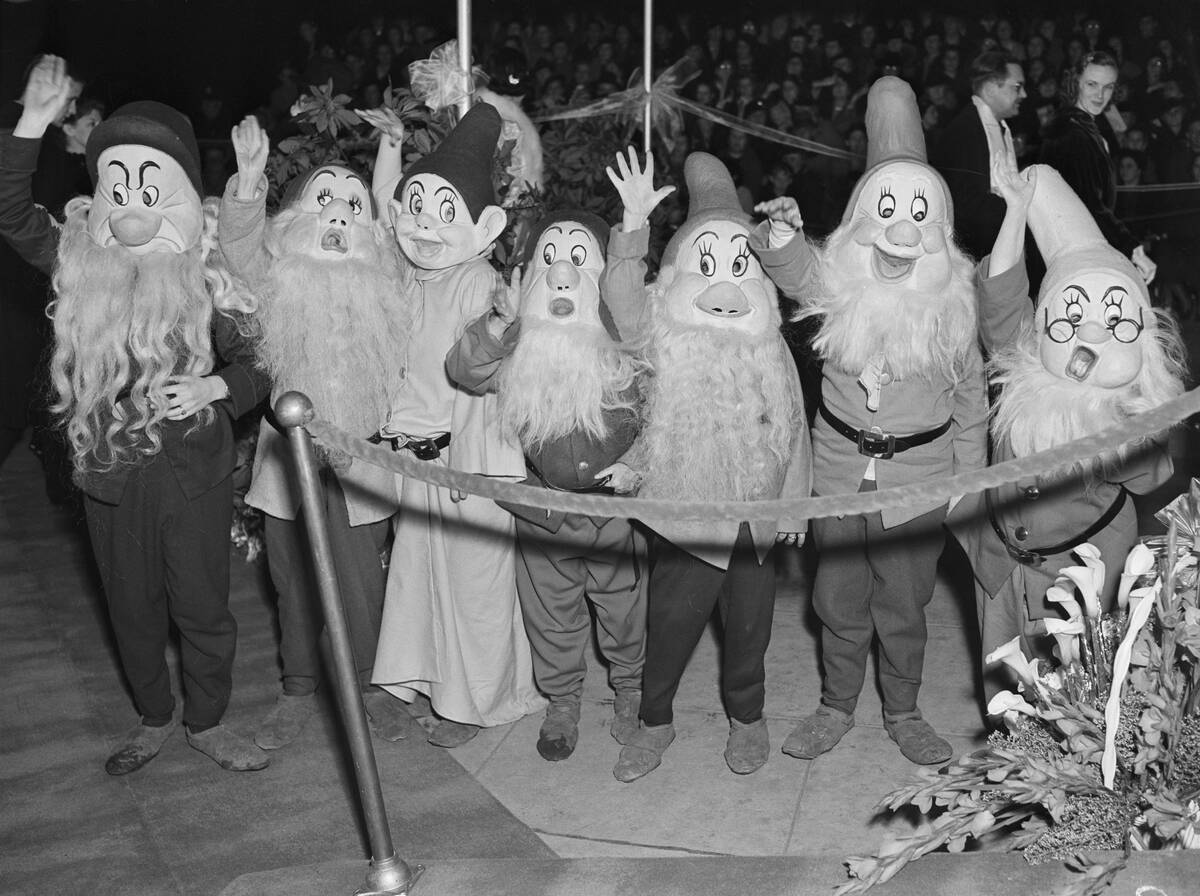 Seven Dwarfs At Premier Of Snow White