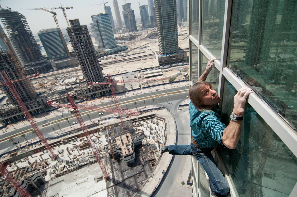 'Spiderman' Alain Robert Climbs Burj Khalifa