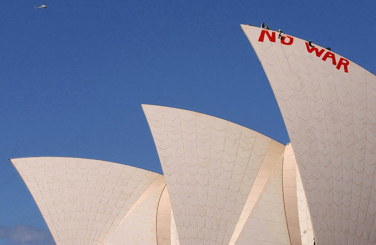 Sydney Opera House defaced by Graffiti