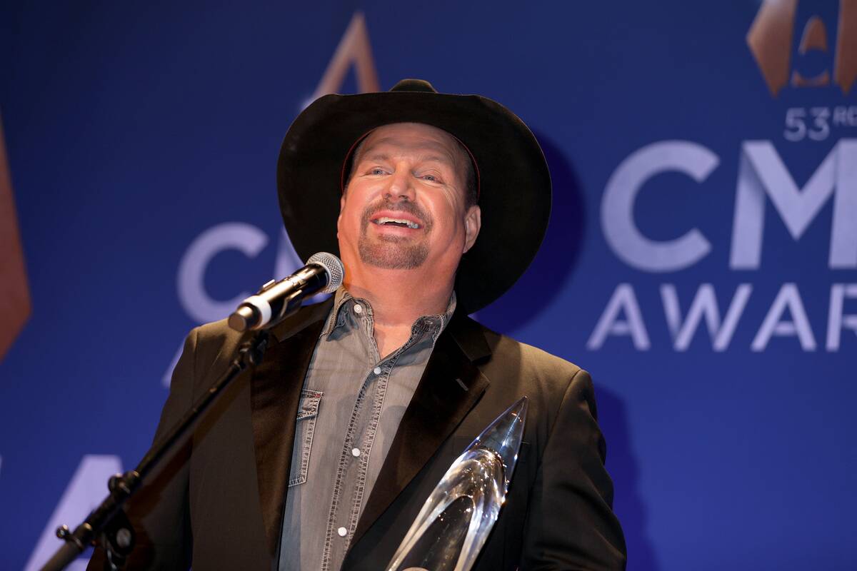 The 53rd Annual CMA Awards - Press Room