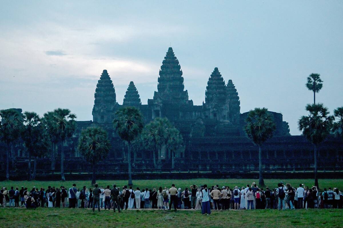 TOPSHOT-CAMBODIA-TOURISM-BUDDHISM-TEMPLE