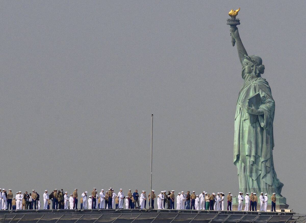 TOPSHOT-US-MILITARY-FLEETWEEK