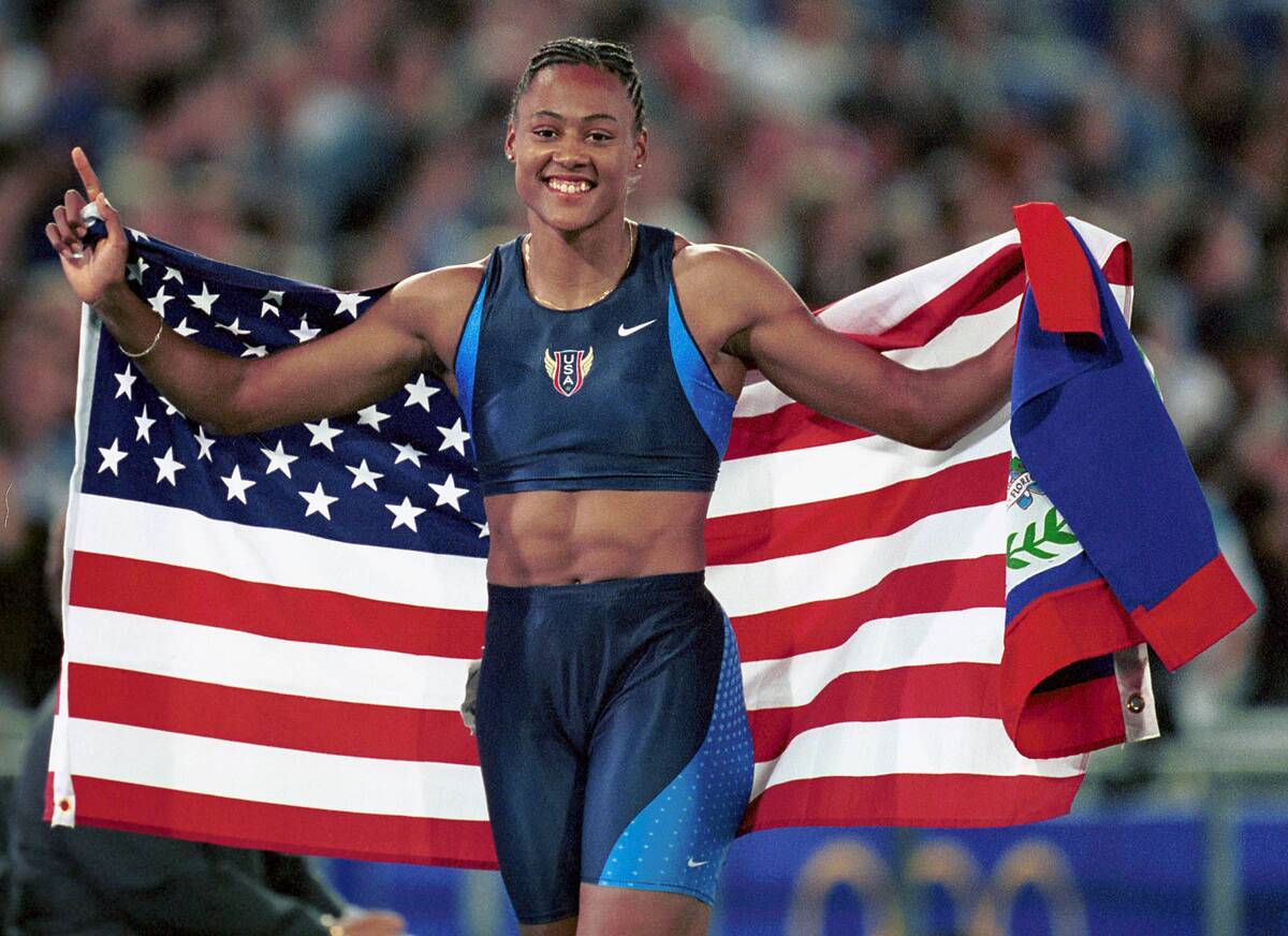 016536.SP.0928.oly17.WS The Track and Field evening session of 9/28/00 was held at Olympic Stadium.