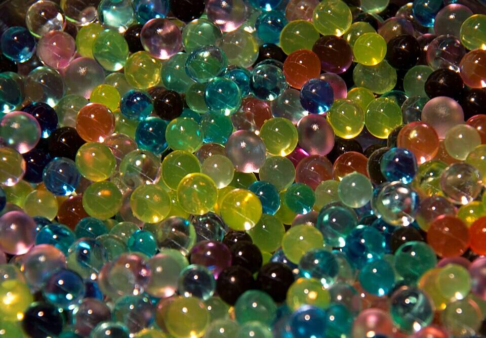 Gel_Water_Beads_(6477584337)
