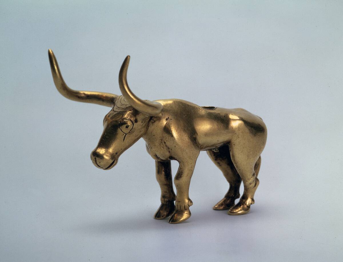 Figurine of a Bull (Piece from a pole of a canopy), 3rd millenium BC. Artist: Scythian Art