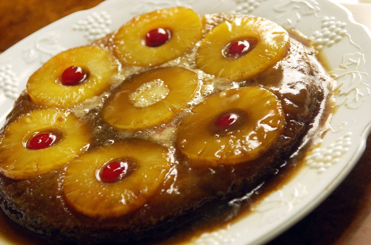 (ga) FD02MOTHER--LAKEWOOD, COLORADO, MAY 2 2007-- Pineapple upside down cake made from a recipe submitted by John DuPriest of Lakewood. (DENVER POST STAFF PHOTO BY GLENN ASAKAWA)