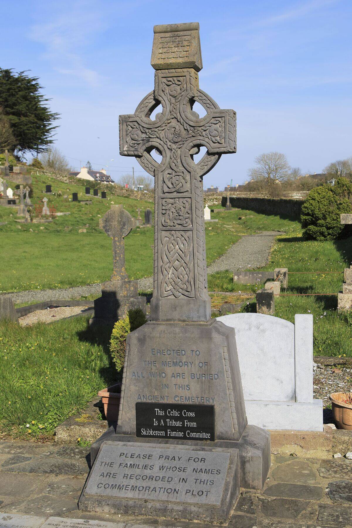 Irish potato famine memorial at Abbeystrewry cemetery, Skibbereen, County Cork, Ireland