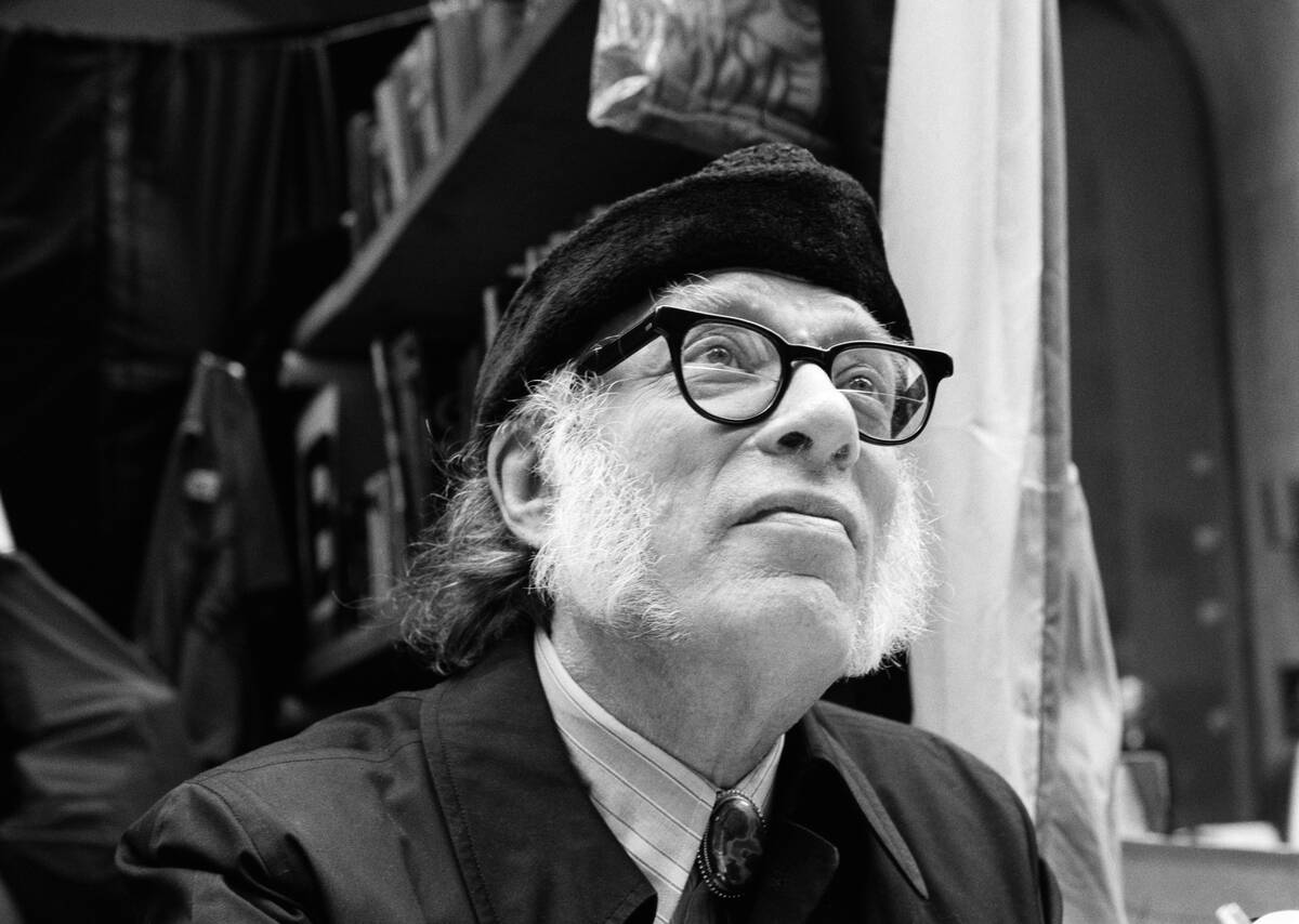 Isaac Asimov At The 5th Avenue Book Fair