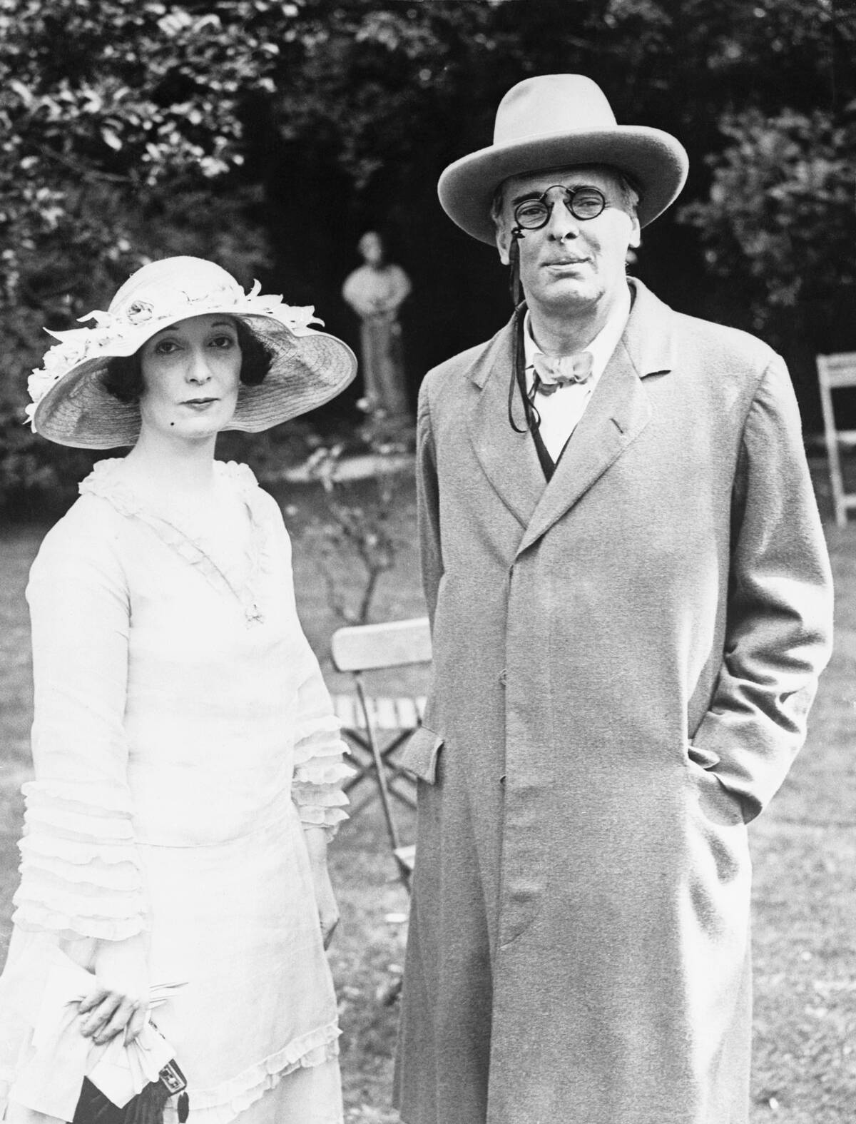Lady Lavery And Senator W.B. Yeats